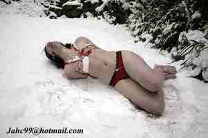 Andrea (30) from Quebec | Discreet Casual Encounters