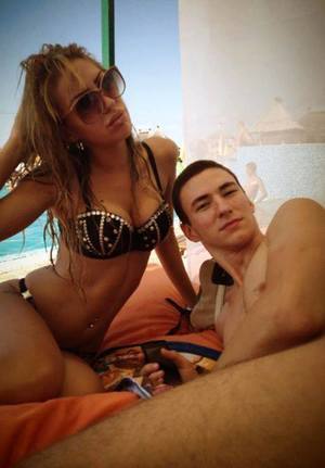 Jazmin, 28 in Alberta | Casual Dating and Private Chat