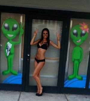 Perla (22), New Jersey | Adult Chat and Casual Meetups