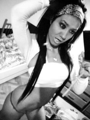 Cristal, 28, Florida | Younger Adult Woman Seeking Older Men