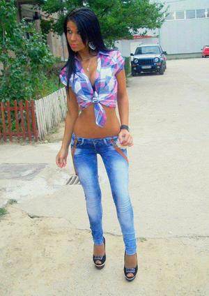 Dating profile image of Kathryn, age 24, Ohio