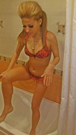 Connect with Eleanor (30) | Virginia Adult Fun