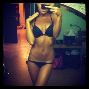 Meet Theresa (26) from Washington | Explicit Casual Dating