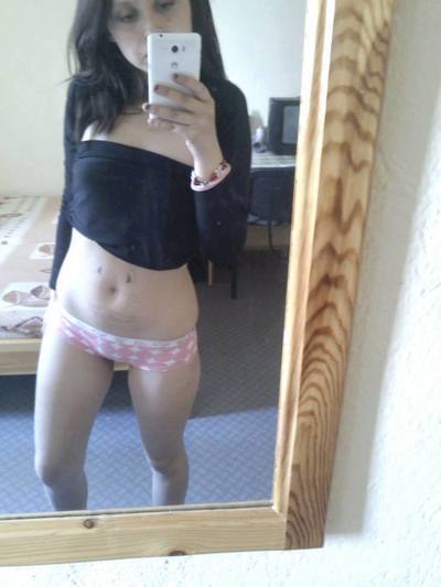 Meet Ashlynn (19) from Virginia | Explicit Casual Dating
