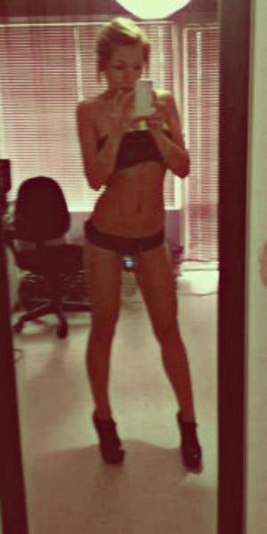 Lexie, 19, Washington | No-Nonsense Hookup Profile