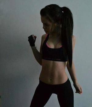 Meet Perla (18) from Idaho | Explicit Casual Dating