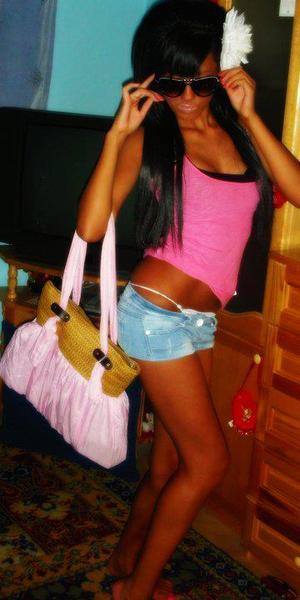 Connect with Aniya (26) | Wisconsin Adult Fun