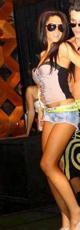 Meet Joelle (28) from Kansas | Explicit Casual Dating