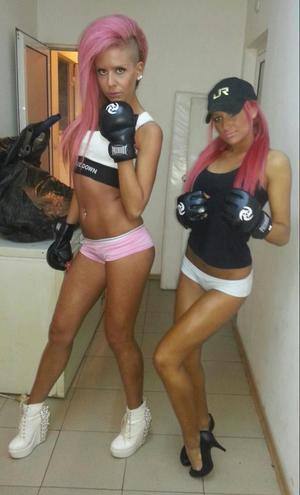 Julie, 25, Arizona | No-Nonsense Hookup Profile