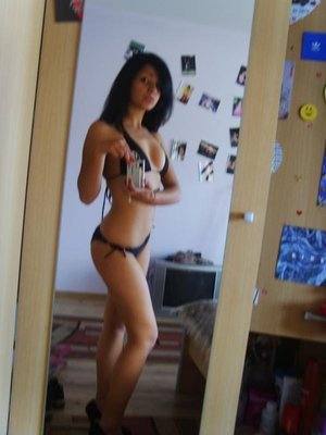 Meet Elaine (18) from Washington | Explicit Casual Dating