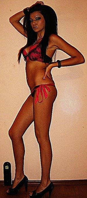 Hannah, 19, casual dating profile photo in Dallas, TX