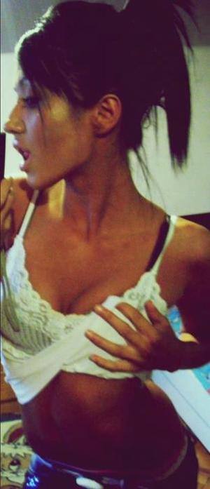 Meet Cheyanne (22) from Virginia | Explicit Casual Dating