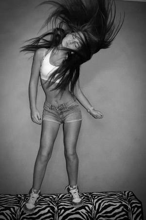 Meet Dorothy (18) from California | Explicit Casual Dating