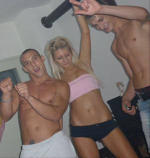 Raelynn (20) in Kentucky | Direct Adult Encounters