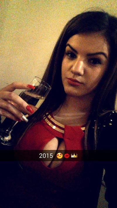 Elaina from Wisconsin is interested in nsa sex with a nice, young man