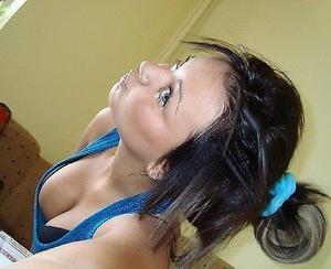 Escorts like Nikita are down to fuck you now!