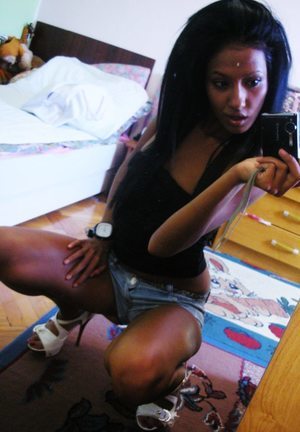 Meet local singles like Beatrice from Wisconsin who want to fuck tonight