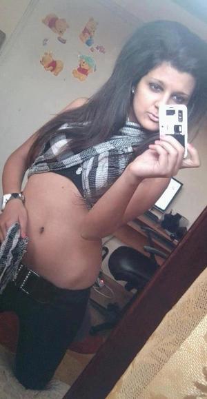 Meet local singles like Angel from Texas who want to fuck tonight