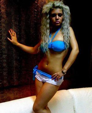 Jeanine from Wyoming is looking for adult webcam chat