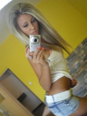 Vanessa from California is interested in nsa sex with a nice, young man
