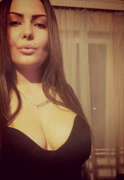 Meet local singles like Leticia from Louisiana who want to fuck tonight