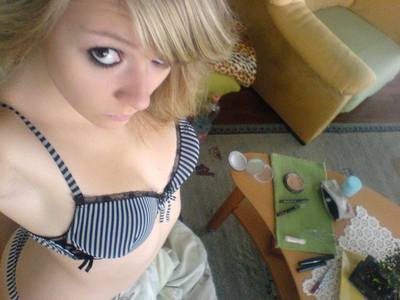 Gloria is a cheater looking for a guy like you!