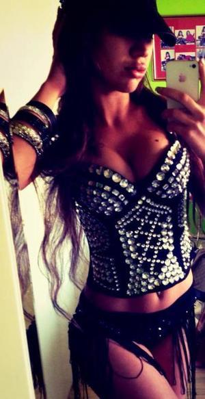 Meet local singles like Kathryn from Massachusetts who want to fuck tonight