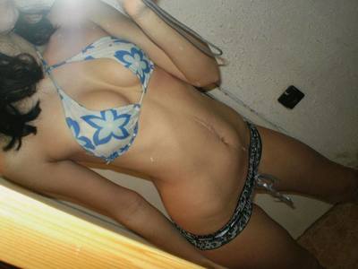 Joella from Rhode Island is looking for adult webcam chat