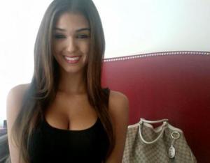 Cayla from Minnesota is looking for adult webcam chat
