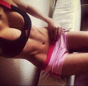 Yaretzi from Ohio is interested in nsa sex with a nice, young man