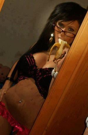 Azaria from Louisiana is interested in nsa sex with a nice, young man