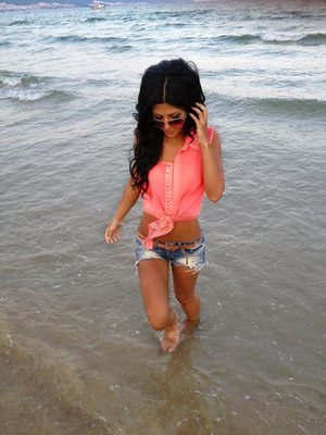 Dayana is a cheater looking for a guy like you!