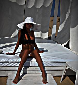 Pamela from Illinois is interested in nsa sex with a nice, young man