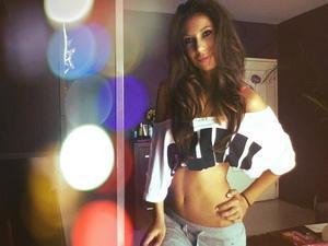 Looking for local cheaters? Take Violet from District Of Columbia home with you