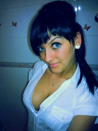 Kira from Maryland is looking for adult webcam chat