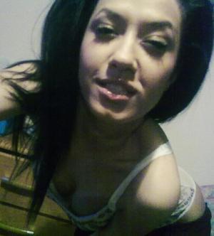 Brooke from Wisconsin is looking for adult webcam chat