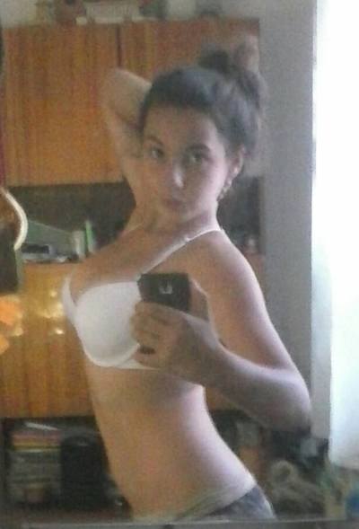 Corinne from North Carolina is the best local fuck buddy you can ever find