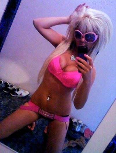 Chantelle from New Jersey is interested in nsa sex with a nice, young man