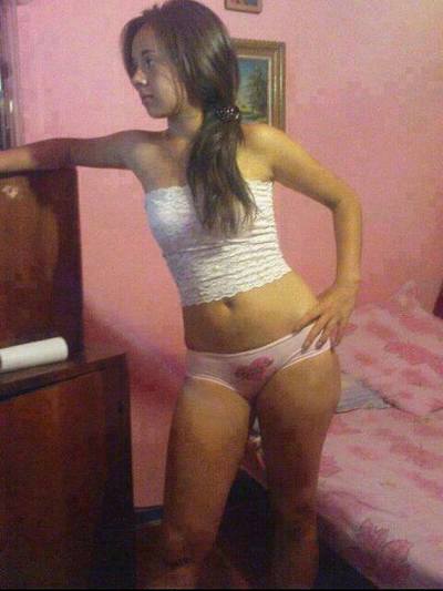 Meet local singles like Lacey from California who want to fuck tonight