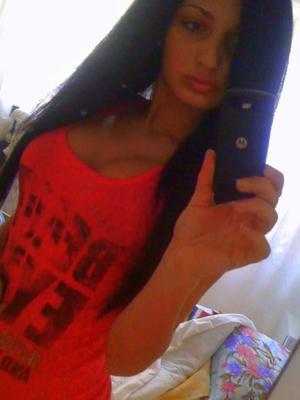 Meet local singles like Taryn from Minnesota who want to fuck tonight