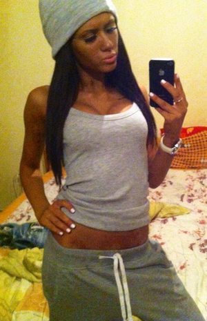 Looking for local cheaters? Take Natasha from Alabama home with you