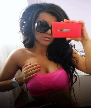 Escorts like Trisha are down to fuck you now!