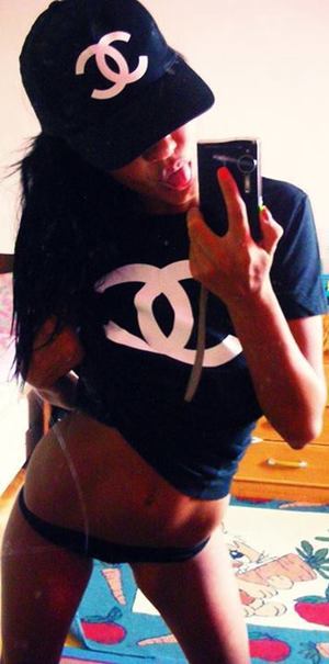 Ebony from Missouri is the best local fuck buddy you can ever find