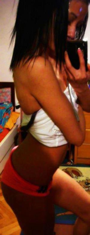 Looking for local cheaters? Take Krystin from Ontario home with you