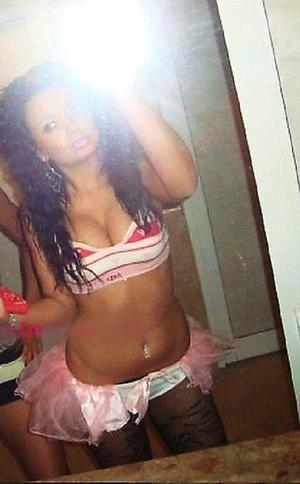 Escorts like Ariel are down to fuck you now!