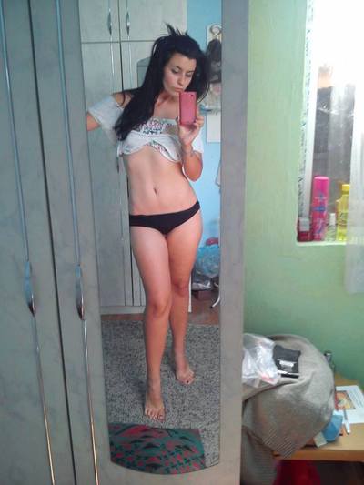 Looking for girls down to fuck? Allison from Michigan is your girl