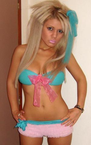 Looking for girls down to fuck? Victoria from Indiana is your girl