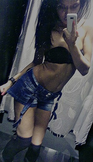 Jordyn from California is looking for adult webcam chat