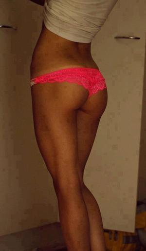 Meet local singles like Nola from Colorado who want to fuck tonight
