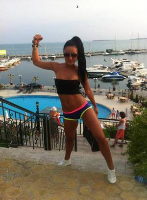 Helen is a cheater looking for a guy like you!